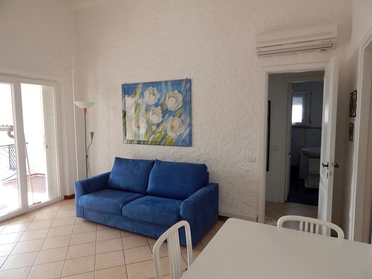 N083 - Numana, Trilocale Con Terrazzo Panoramico Daire Dış mekan fotoğraf
